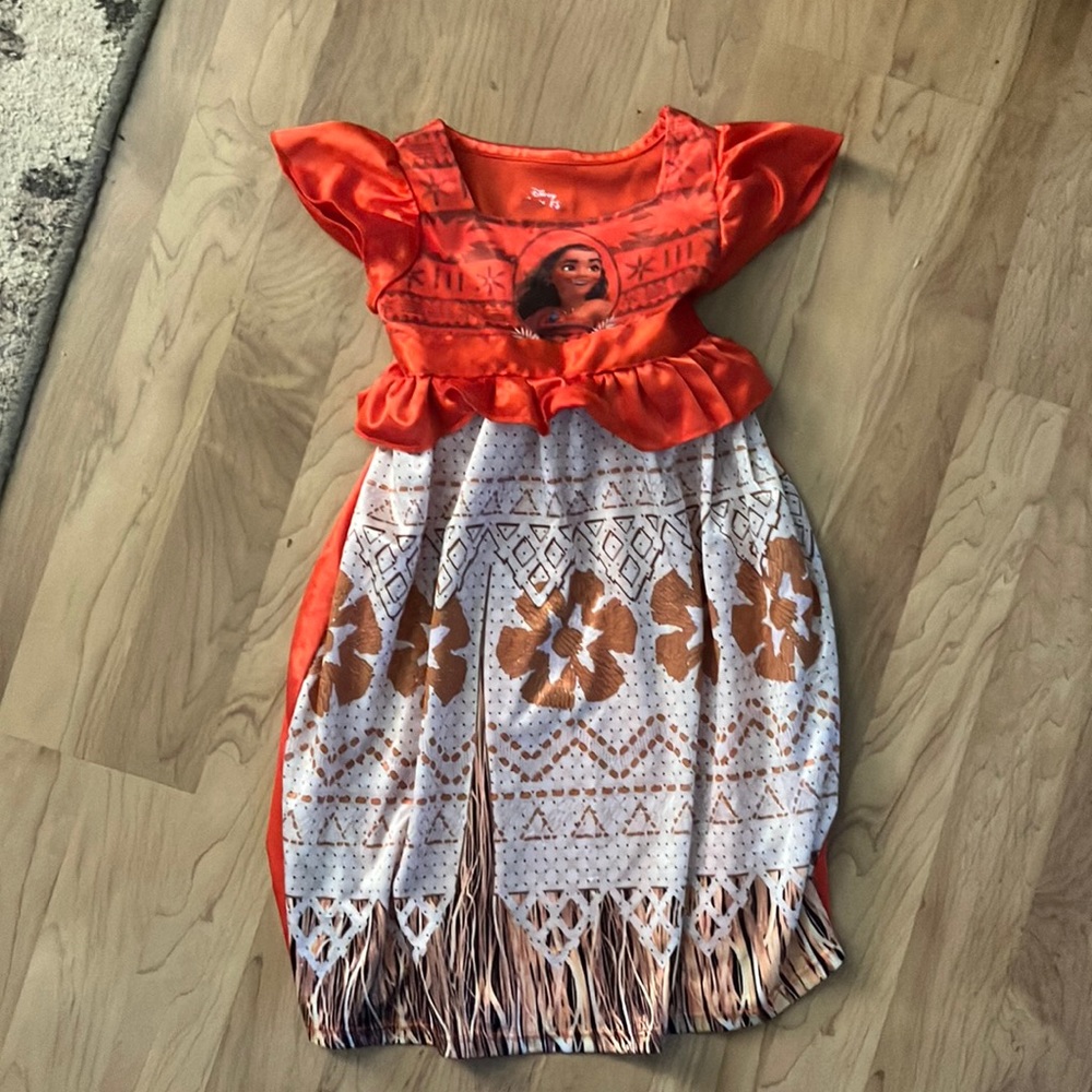 2t Disney Moana night gown
